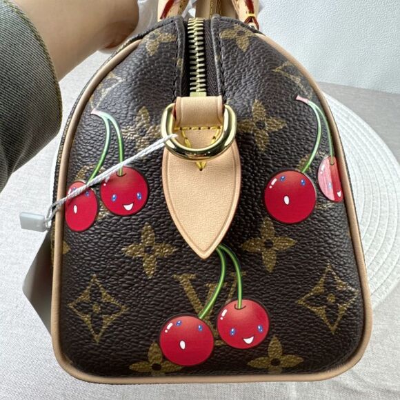 Louis Vuitton Women Pre-Loved Bag Brand New Condition - Picture 7 of 9